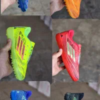 کفش فوتبال و فوتسال و والیبال