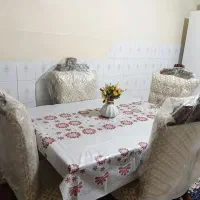 میزناهار خوری ۴ نفره