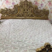 تخت خواب دو نفر سلطنتی در حد نو