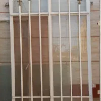 در و پنجره آهنی حفاظ دار|مصالح و تجهیزات ساختمان|برخوار, |دیوار