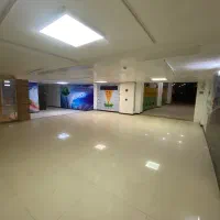 طبقه دوم  ۱۳۰ متری فوقانی پاساژ بر قانی کهنه|اجارهٔ مغازه و غرفه|شیراز, زند|دیوار