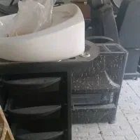 دکور آرایشگاه زنانه|آرایشگاه و سالن‌های زیبایی|کرمانشاه, |دیوار