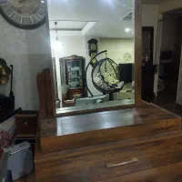 دراور سه کشو با جای لوازم ارایش