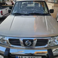 نیسان پیکاپ مدل ۸۷