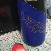 کیسه بوکس و دستکش ونوم
