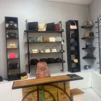 دکور کیف و کفش|فروشگاه و مغازه|گرگان, |دیوار