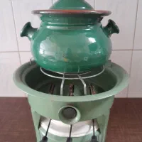 چراغ غذا پز قدیمی و دیکچه صفالی قدیمی