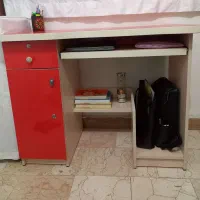 میز تحریر و کامپیوتر جنس کاملا ام دی اف