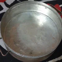 دیگ مسی قدیمی|ظروف پخت‌وپز|یزد, |دیوار