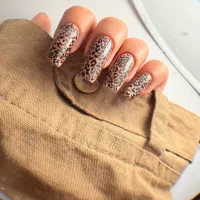 کاشت ناخن تخفیف ویژه|خدمات آرایشگری و زیبایی|یزد, |دیوار