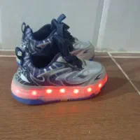 کفش چراغدار خارجی اسکیتی