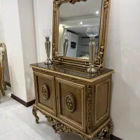 کنسول طلایی چوب دو در