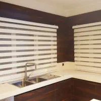 پرده های فانتزی کرکره فلزی زبرا دی کی دومکانیزم