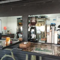 استخدام نیروی خانوم یا آقا برای کافه|استخدام خدمات فروشگاه و رستوران|سلمانشهر, |دیوار