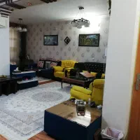 ویلایی   ۲۰۰متری بازسازی شده در مقرخیابان غیور|فروش خانه و ویلا|شیراز, شیشه‌گری|دیوار