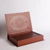حافظ گلاسه نفیس قابدار وزیری(کد۲/۱۲)      فخررازی|کتاب و مجله ادبی|تهران, بهارستان|دیوار
