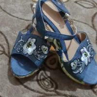 مقداری کفش ولباس قیمت و اندازه پیوی|کیف، کفش، کمربند|کرمان, |دیوار