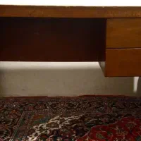 میز تحریر درحد نو