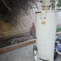 فروش  دو عدد آبگرمکن