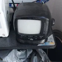 تلویزیون ۴ اینچ