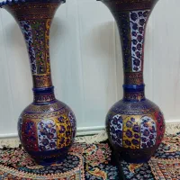 گلدون پایه بلند شاه عباسی|کلکسیون اشیاء عتیقه|بروجرد, |دیوار