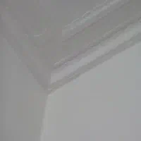 کارگر برای گچکاری