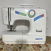 دوعدد چرخ خیاطی