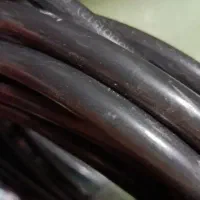 26متر کابل برق 10 در2دارم