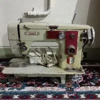 چرخ خیاطی قدیمی