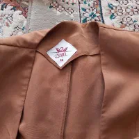 کت شلوار همراه با جلیقه