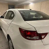 شاهین صفر 1404