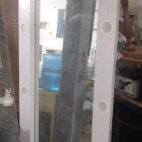 آیینه قدی چراغ دار