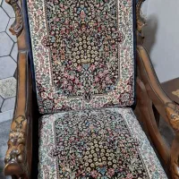 مبل قالی به همراه میز