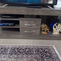 میز تلویزیون در حد نو