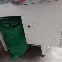 میز فلزی دخل