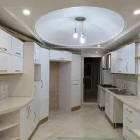 کابینت های گلاس سفید