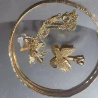 مقداری طلا به قیمت تابلو