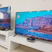 تلویزیون ۵۰ اینچ و ۵۵ اینچ ویترینی فروشگاه اسنوا