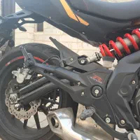 بنلی ۳۰۰ طلایی ۴۰۲