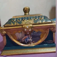 ظروف آنتیک طلاکوب