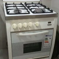 اجاق گاز فردار ۴شعله تاکنو