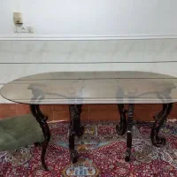 میز غذاخوری بدون صندلی