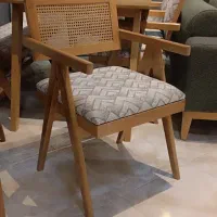 نهارخوری صندلی