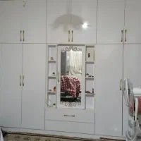 کمد دیواری هایگلاس ۳ متر در ۳ متر