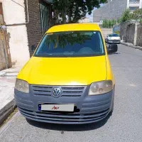 تاکسی فولکس واگن کدی