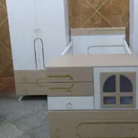 تخت و کمد کودک