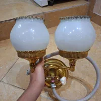 چراغ گازی طلایی با بالون های شیشه ای سفید مات