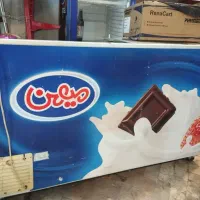 یخچال درحدنو