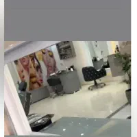 دعوت به همکاری در سالن زیبای قصر سرور