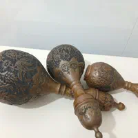 تنگ مسی قلم زنی|کلکسیون اشیاء عتیقه|بندر ماهشهر, |دیوار